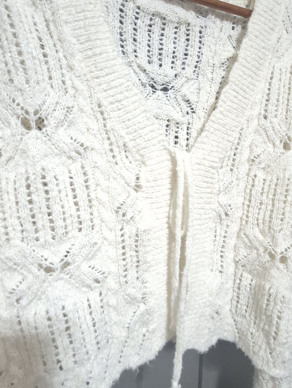 Altar'd State Ivory Tie Front Pointelle Cropped Cardigan Sweater M - Picture 3 of 8